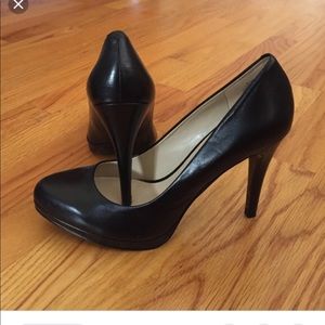 Nine West black heels